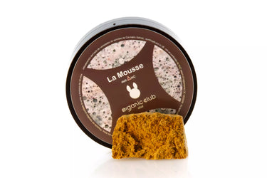Pieza de hash en formato dry en color amarillo ambar con envase discreto organic club